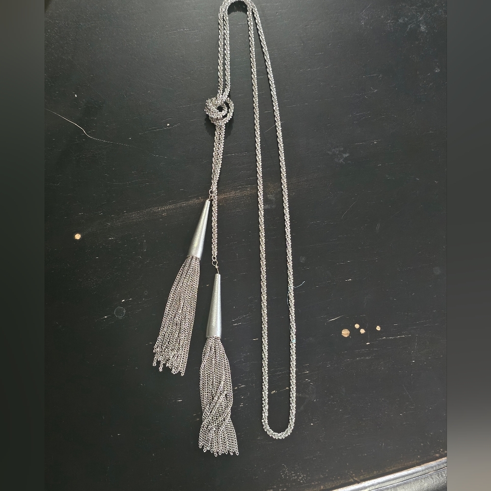 Kendra Scott Phara lariat 50inch necklace